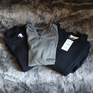 Bundle of 3 Pullovers